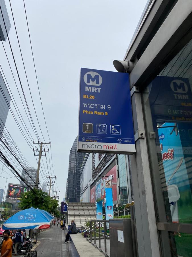 Sura Hostel Bangkok Near Mrt Phra Ram 9 Buitenkant foto
